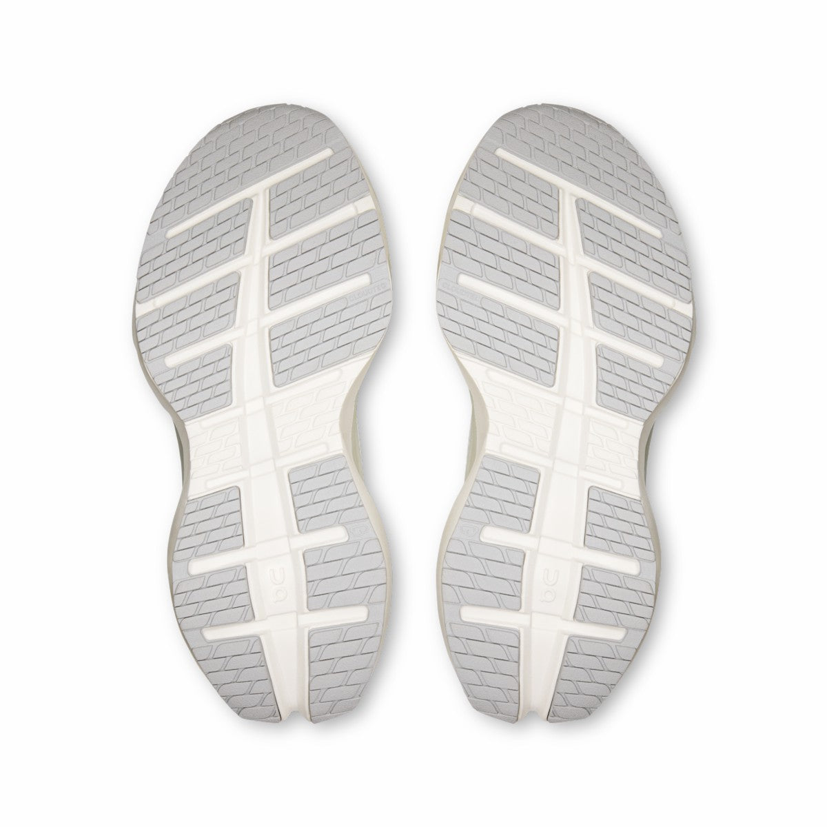 Women's Cloudrunner 3 Max - White/Glacier | On United States