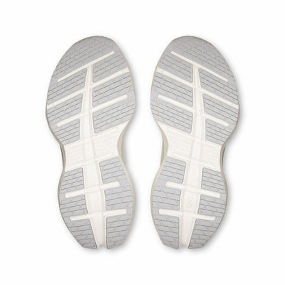 Women's Cloudrunner 3 Max - White/Glacier | On United States