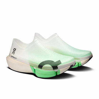 LightSpray Cloudboom Strike 2 - White/Verdite | On United States