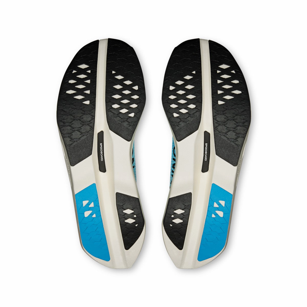 Women's Cloudboom Volt - Celeste/Isle | On United States