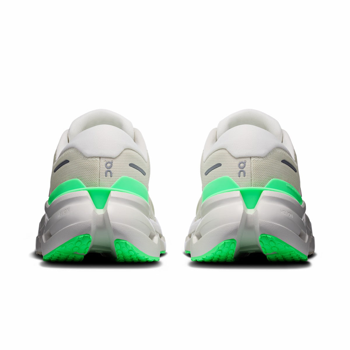 Women's Cloudrunner 3 Wide - Ghost/Verdite | On United States