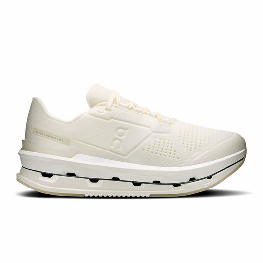Women's Cloudrise Cyclon 1.1 - Undyed | On United States