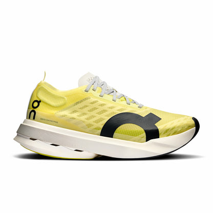 Women's Cloudboom Strike - Limelight/Wolf | On United States