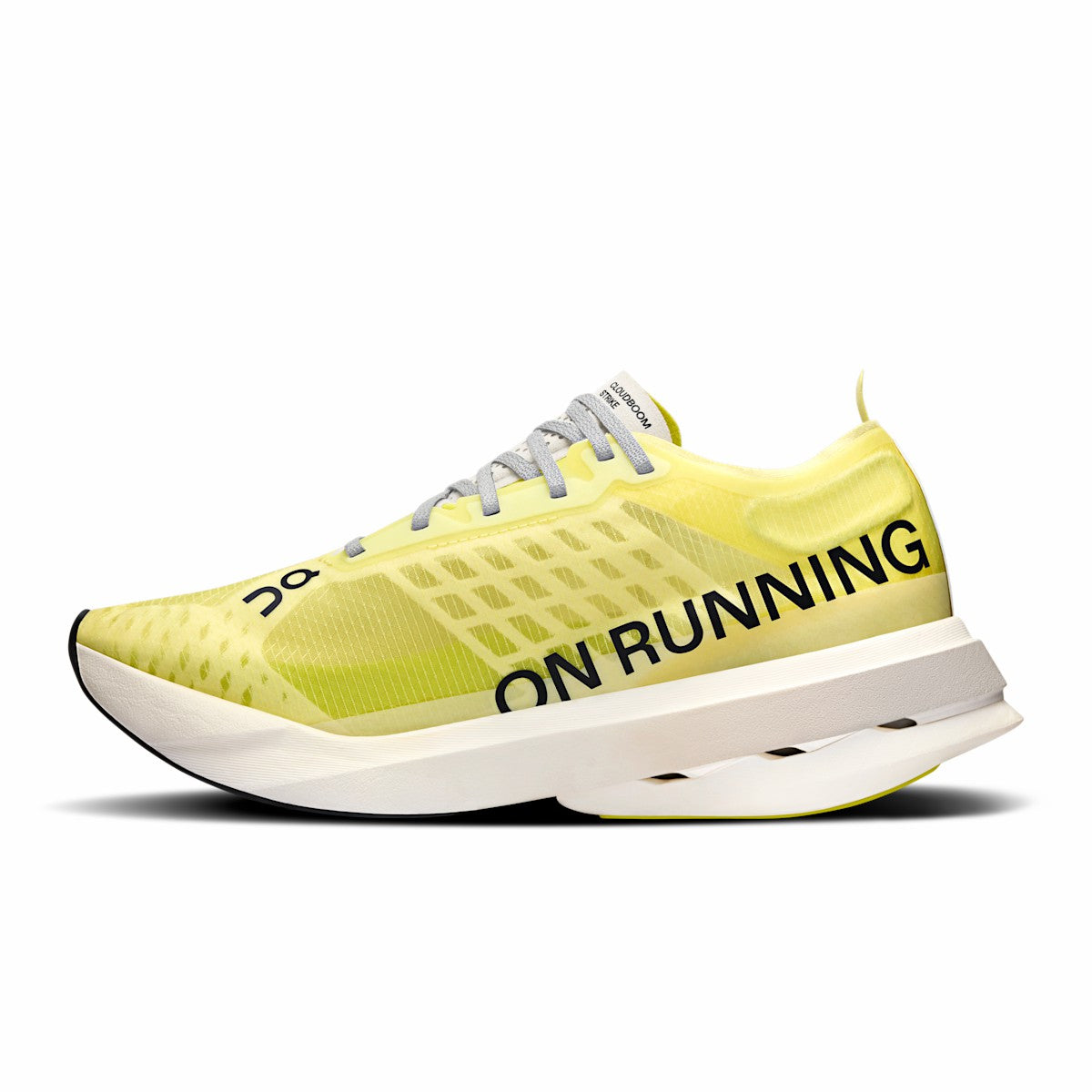 Women's Cloudboom Strike - Limelight/Wolf | On United States