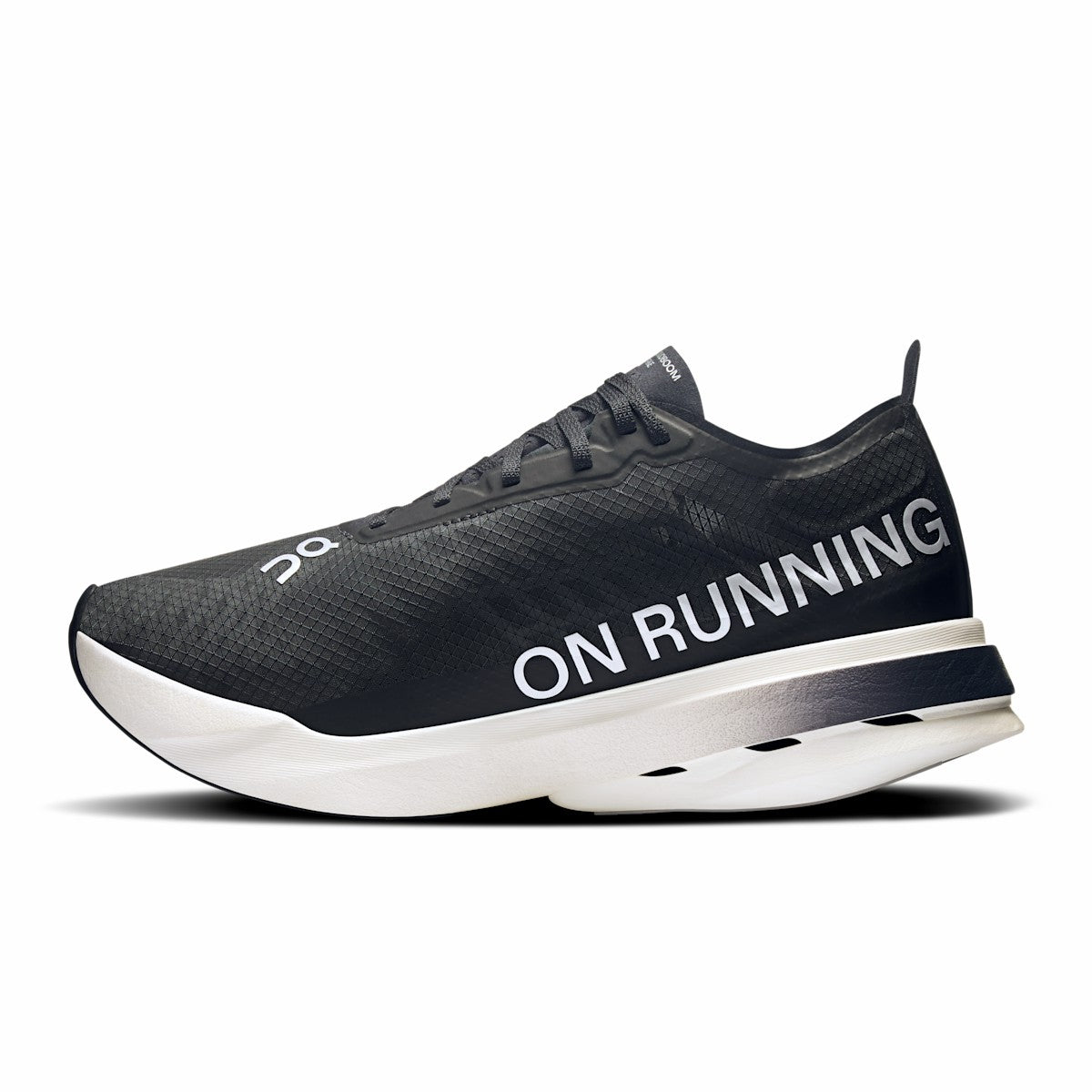 Women's Cloudboom Strike - Black/White | On United States