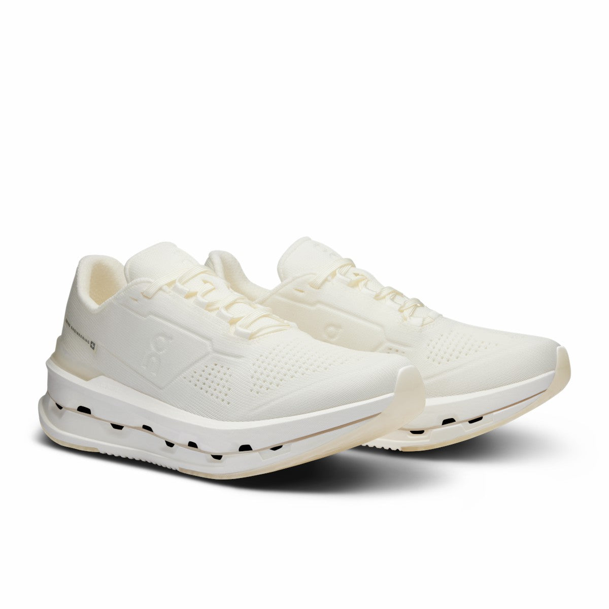 Women's Cloudrise Cyclon - Undyed | On United States
