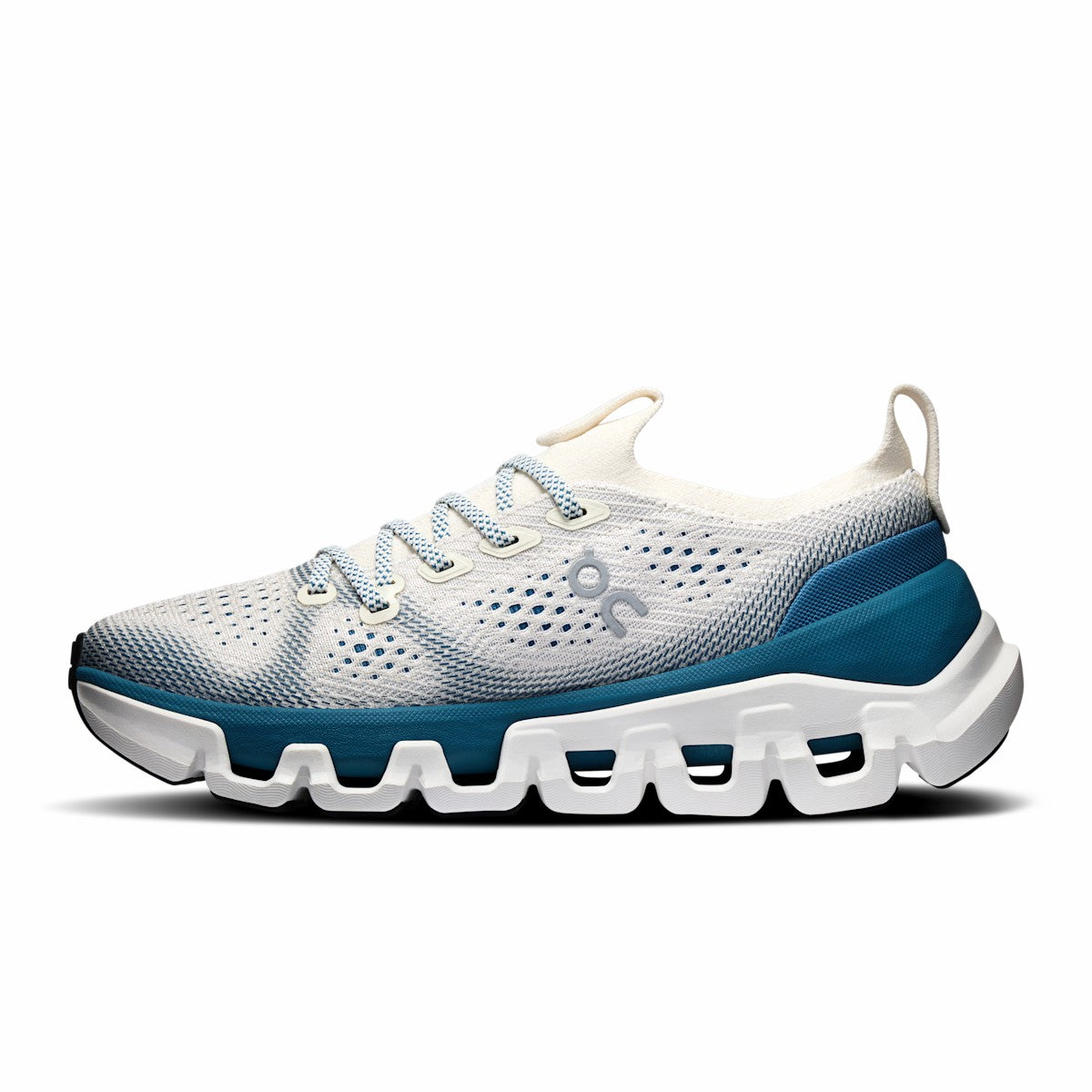 Women's Cloud X Tempo - Ivory/Storm | On United States