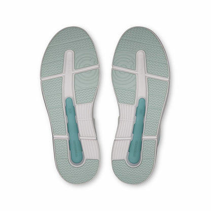 Women's THE ROGER Advantage - White/Flurry | On United States