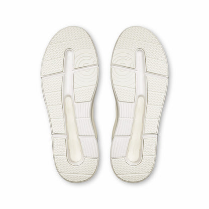 Women's THE ROGER Advantage - Ivory/Ivory | On United States