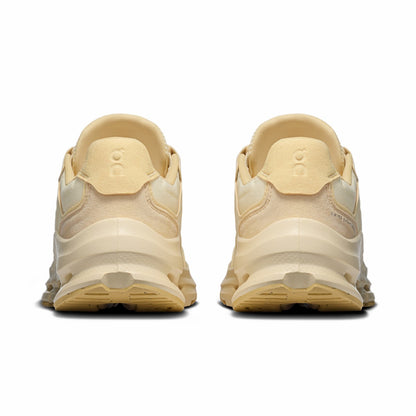 Women's Cloudnova Rift - Castor/Castor | On United States