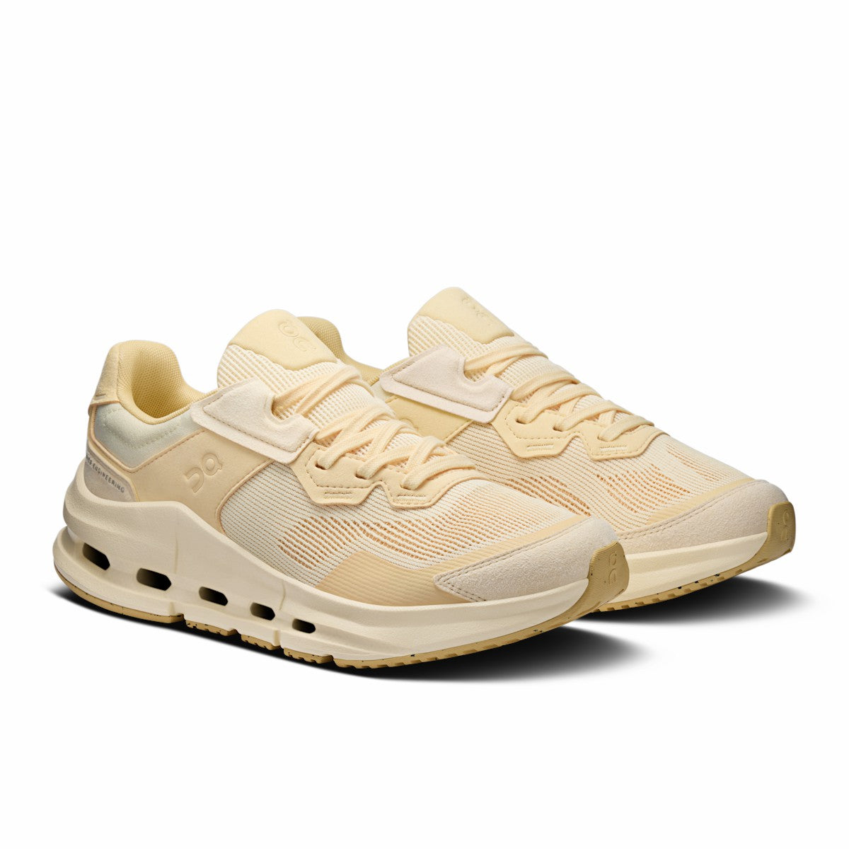 Women's Cloudnova Rift - Castor/Castor | On United States
