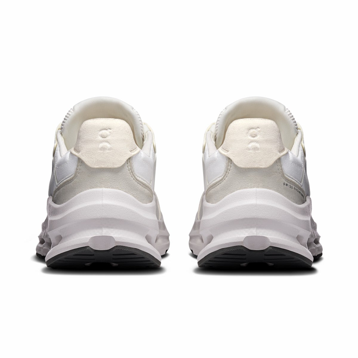 Women's Cloudnova Rift - White/Ice | On United States