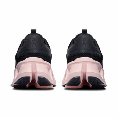 Women's Cloudswift Amp - Black/Salt | On United States