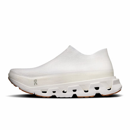 LightSpray Cloudmonster LOEWE - White | On United States