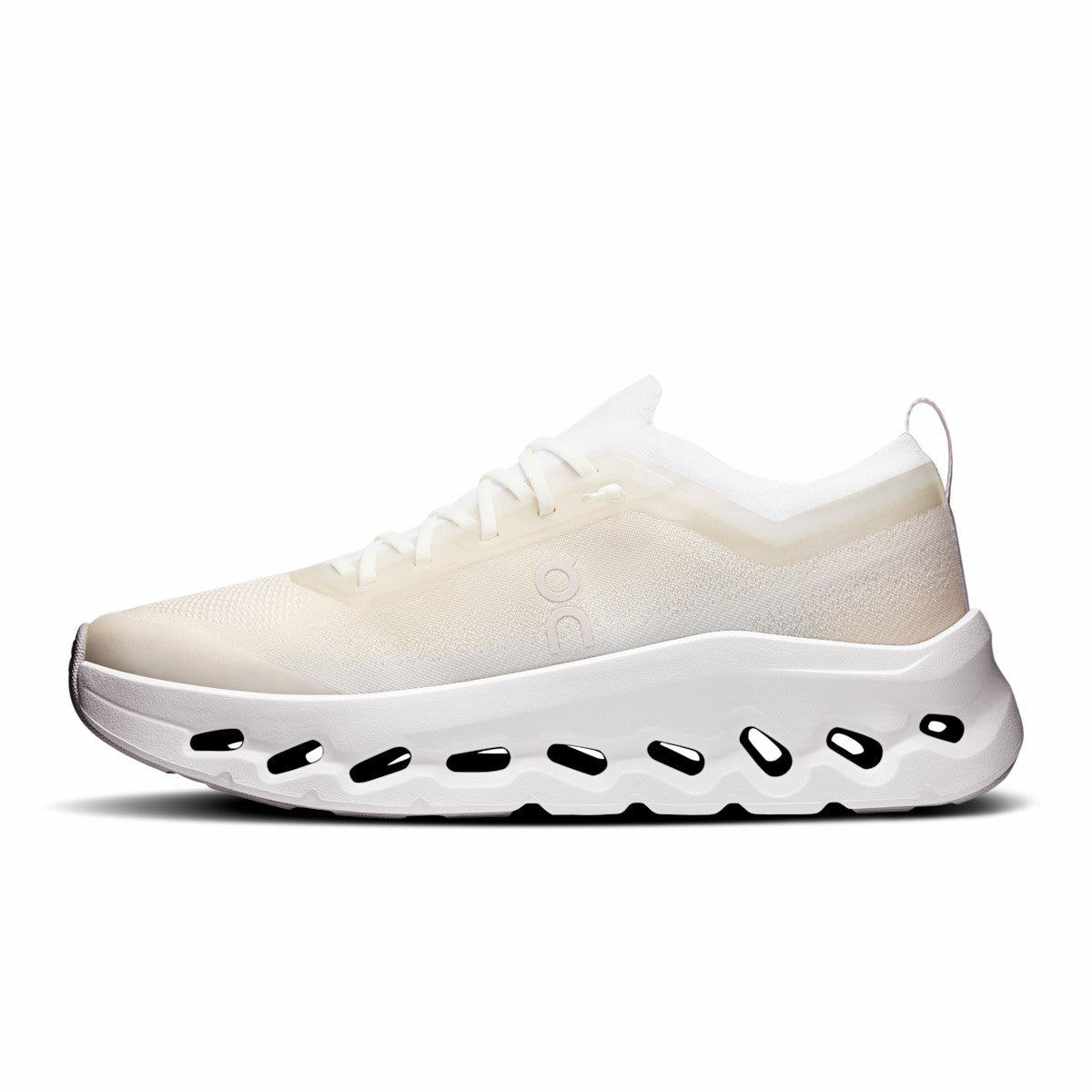 Women's Cloudtilt Moon - White/Frost | On United States