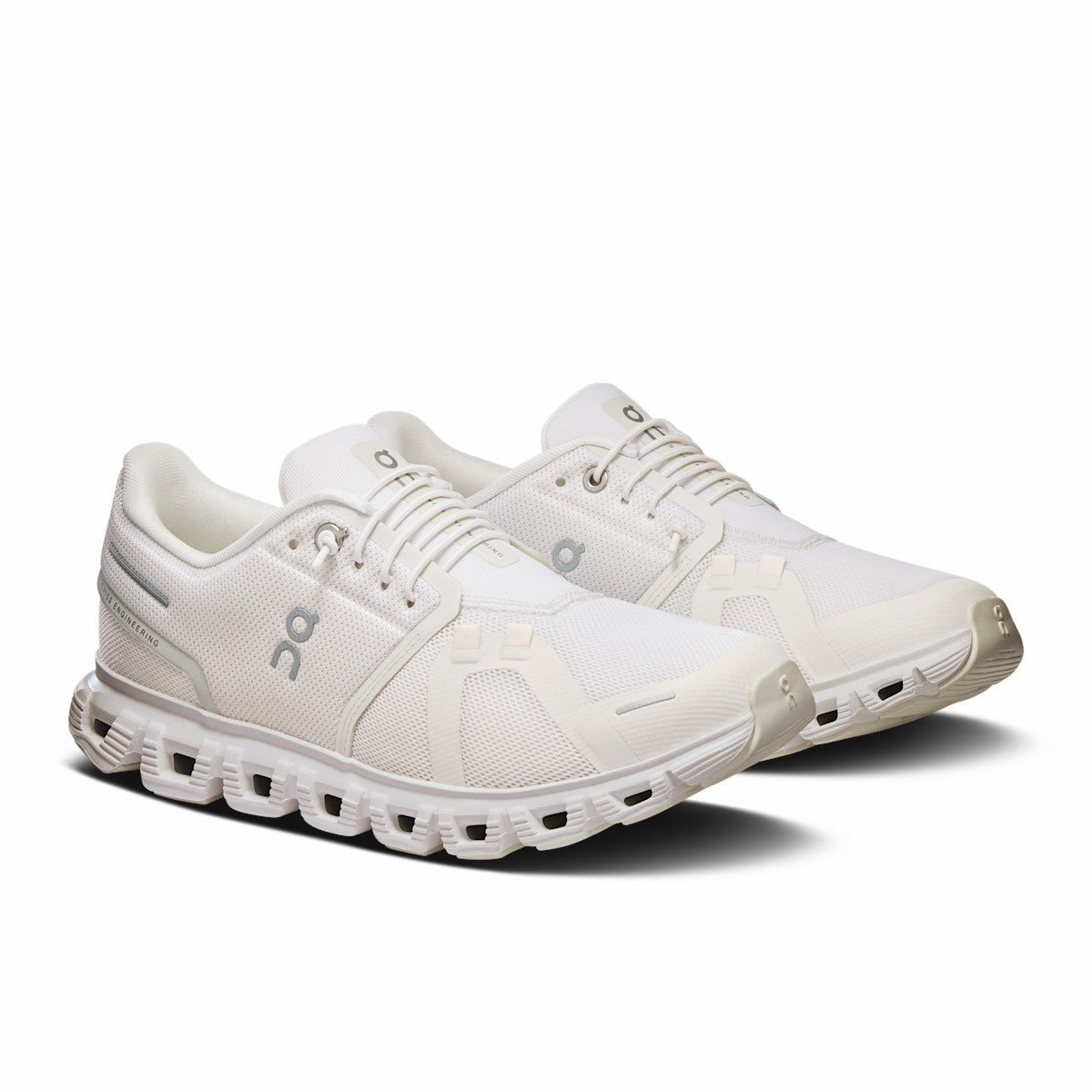 Women's Cloud 6 Wide - White/White | On United States