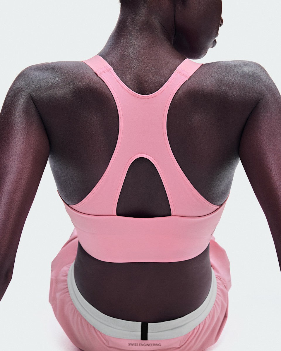 Women's Performance Crop - Magnolia | On United States