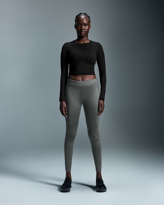 Women's Studio Long-T Crop - Black | On United States