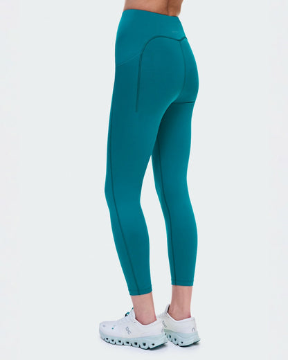 Women's Train Tights Short 6" - Black | On United States