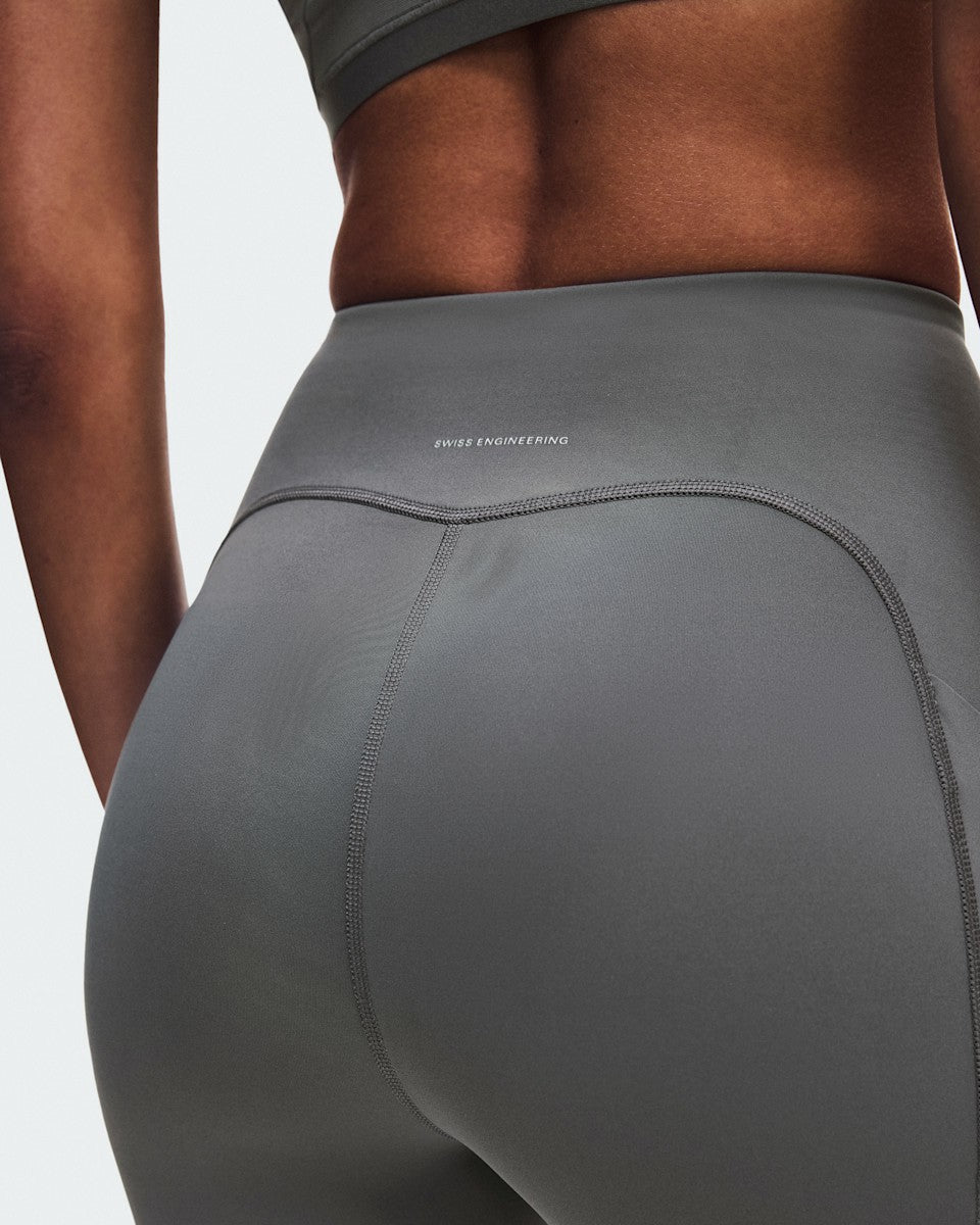 Women's Train Tights 7/8 - Ember | On United States