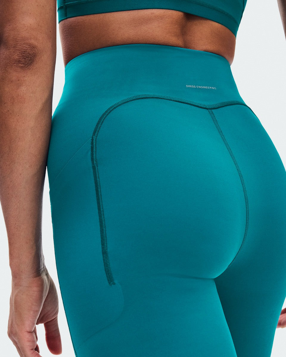 Women's Train Tights 7/8 - Abyss | On United States