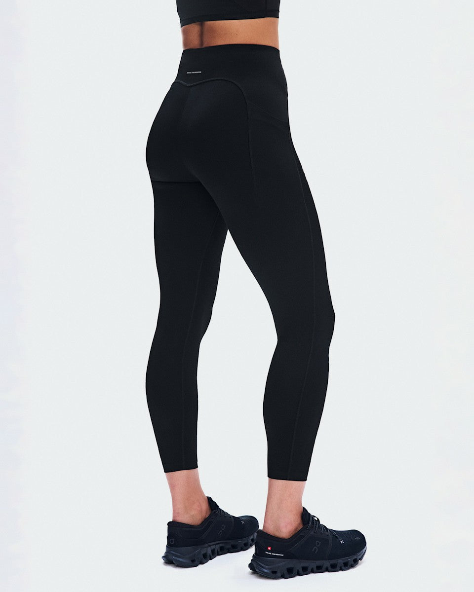 Women's Train Tights 7/8 - Black | On United States