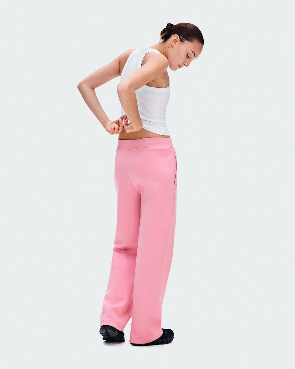 Women's Focus Tech Sweatpants - Magnolia | On United States