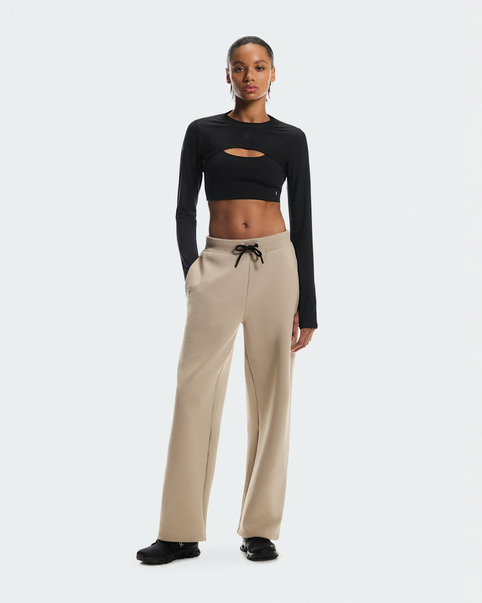 Women's Focus Tech Sweatpants - Desert | On United States