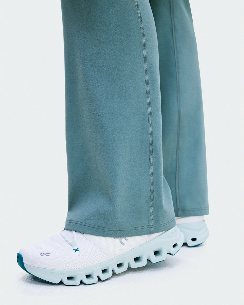 Women's Studio Flared Pants 30" - Agave | On United States