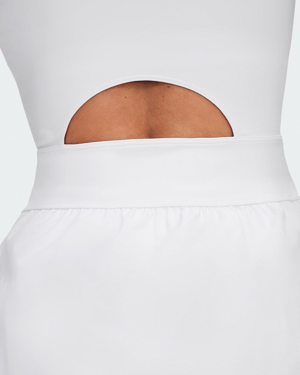 Women's Court Dress Split LDN - White | On United States