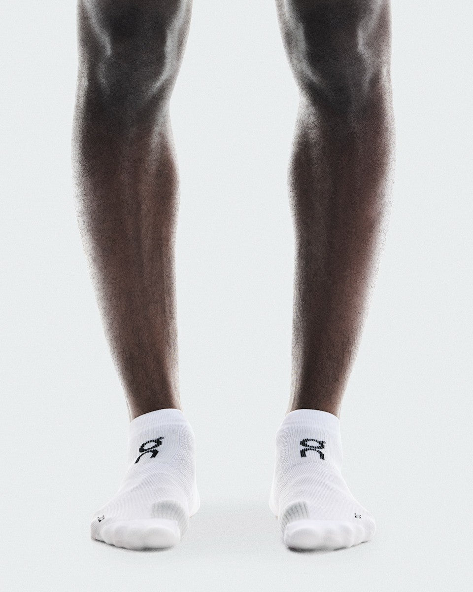 Performance Run Sock Low - White/Glacier | On United States
