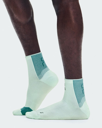 Performance Run Sock Mid - Flurry/Storm | On United States