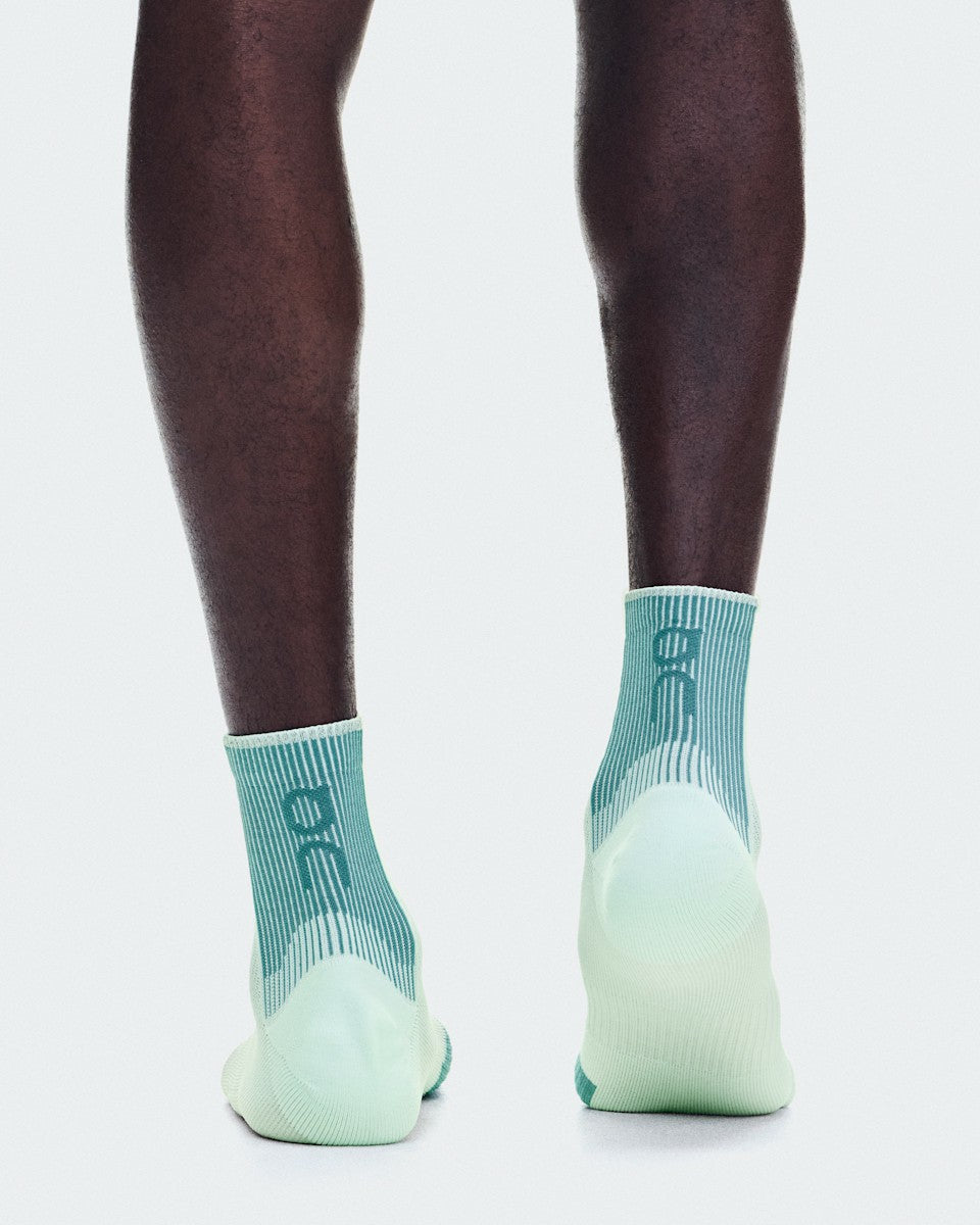 Performance Run Sock Mid - Flurry/Storm | On United States