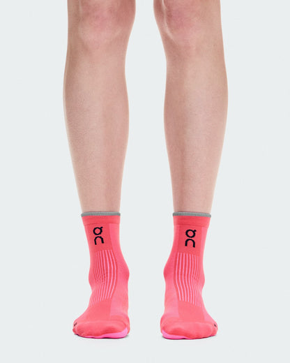 Elite Run Sock Mid - Camellia/Azalea | On United States