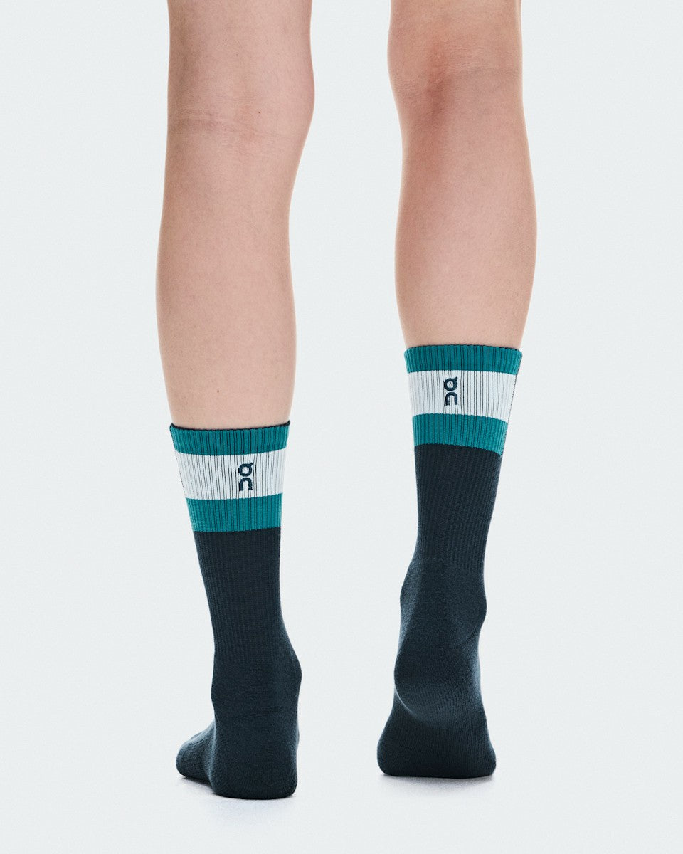 Courtside Sock High 2P - Ivory/Midnight | On United States