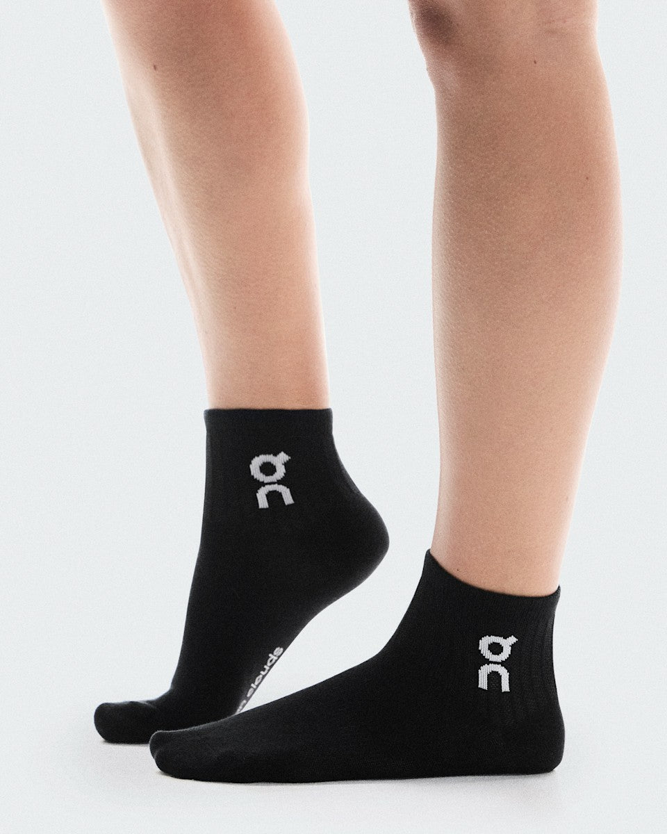 Logo Sock Mid 3P - Black | On United States