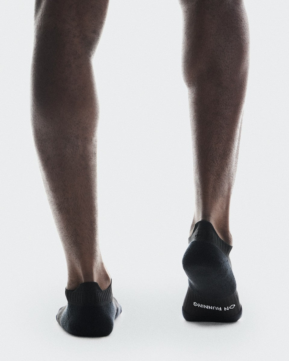 Core Run Sock Low 2P - Black | On United States