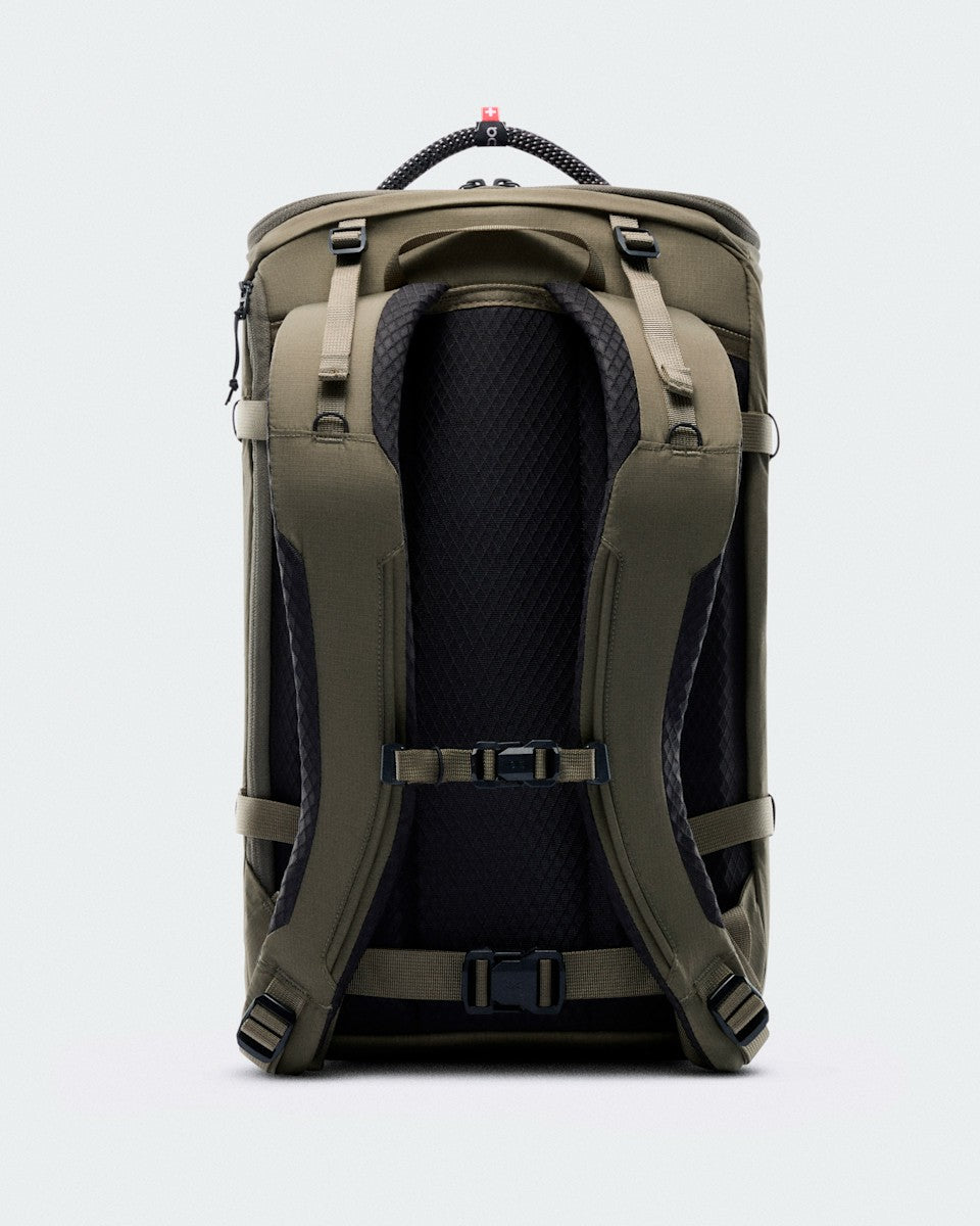 Speed Pack 30L - Olive/Black | On United States