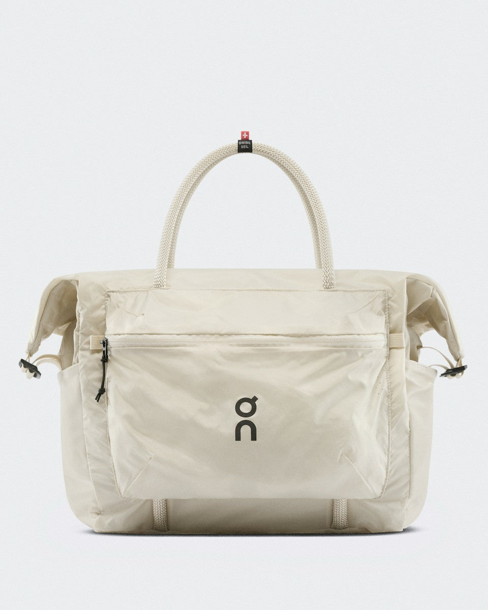 Track Pack 35L Lite - Cream | On United States