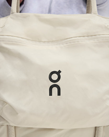 Track Pack 35L Lite - Cream | On United States
