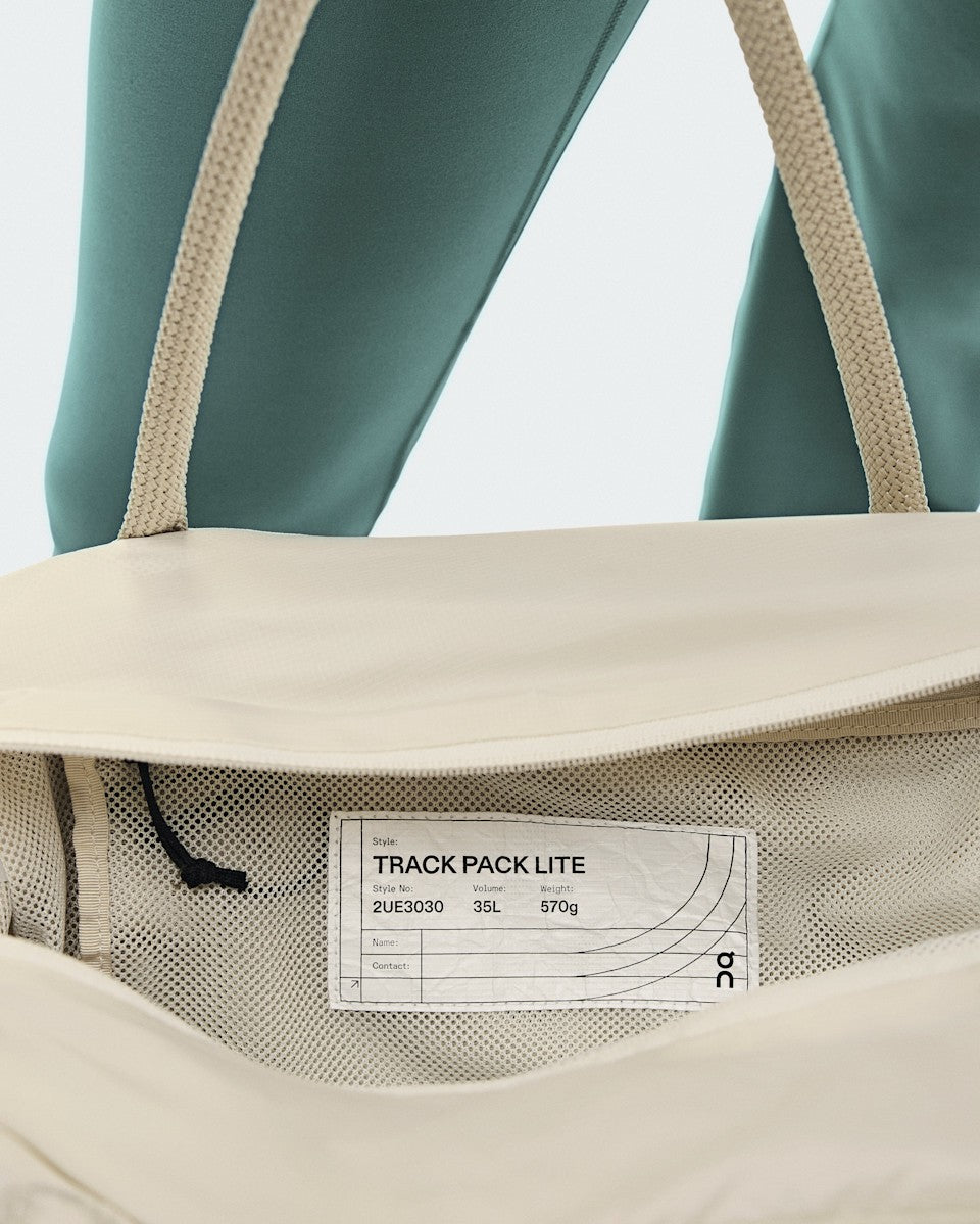 Track Pack 35L Lite - Cream | On United States