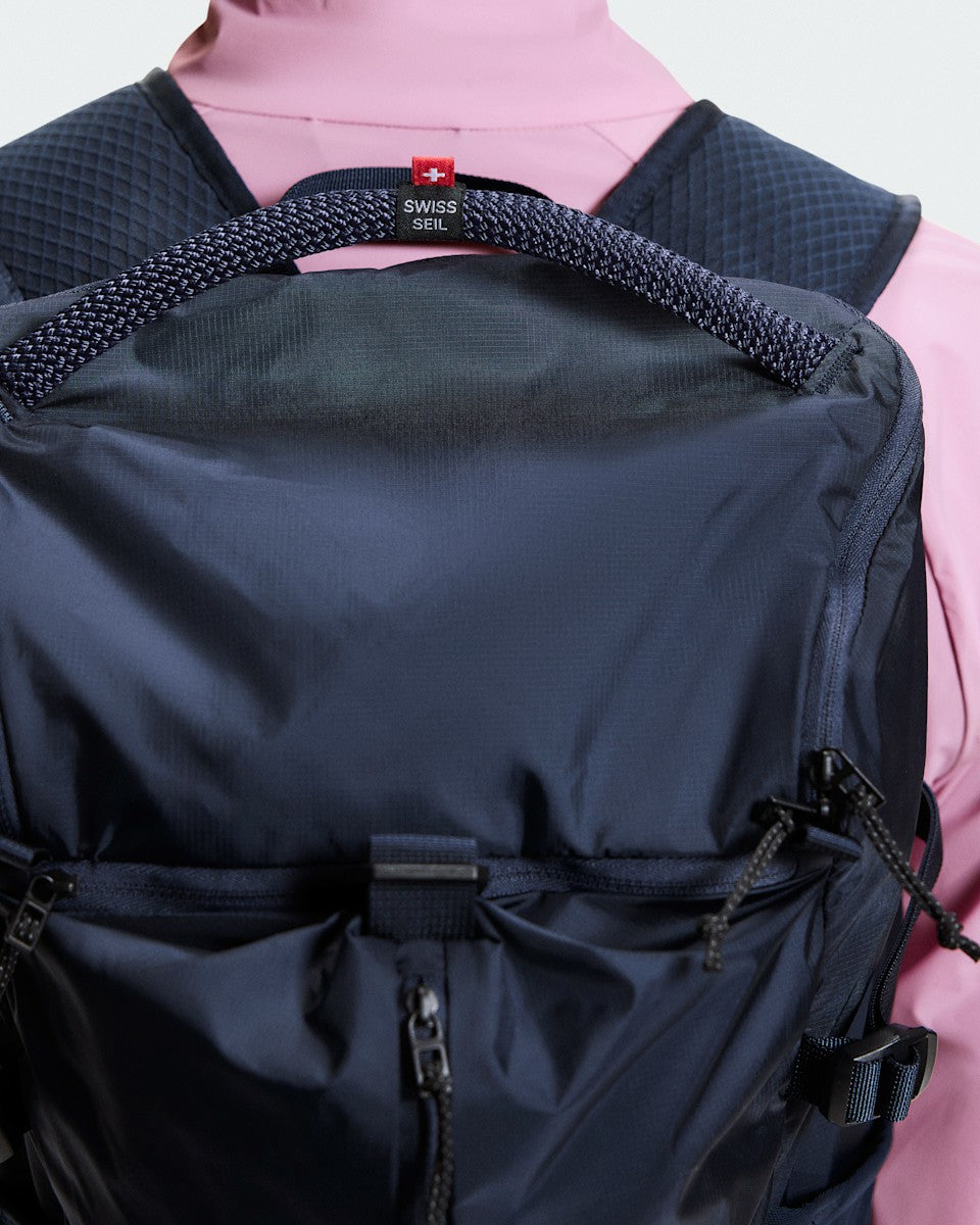 Speed Pack 18L Lite - Navy | On United States