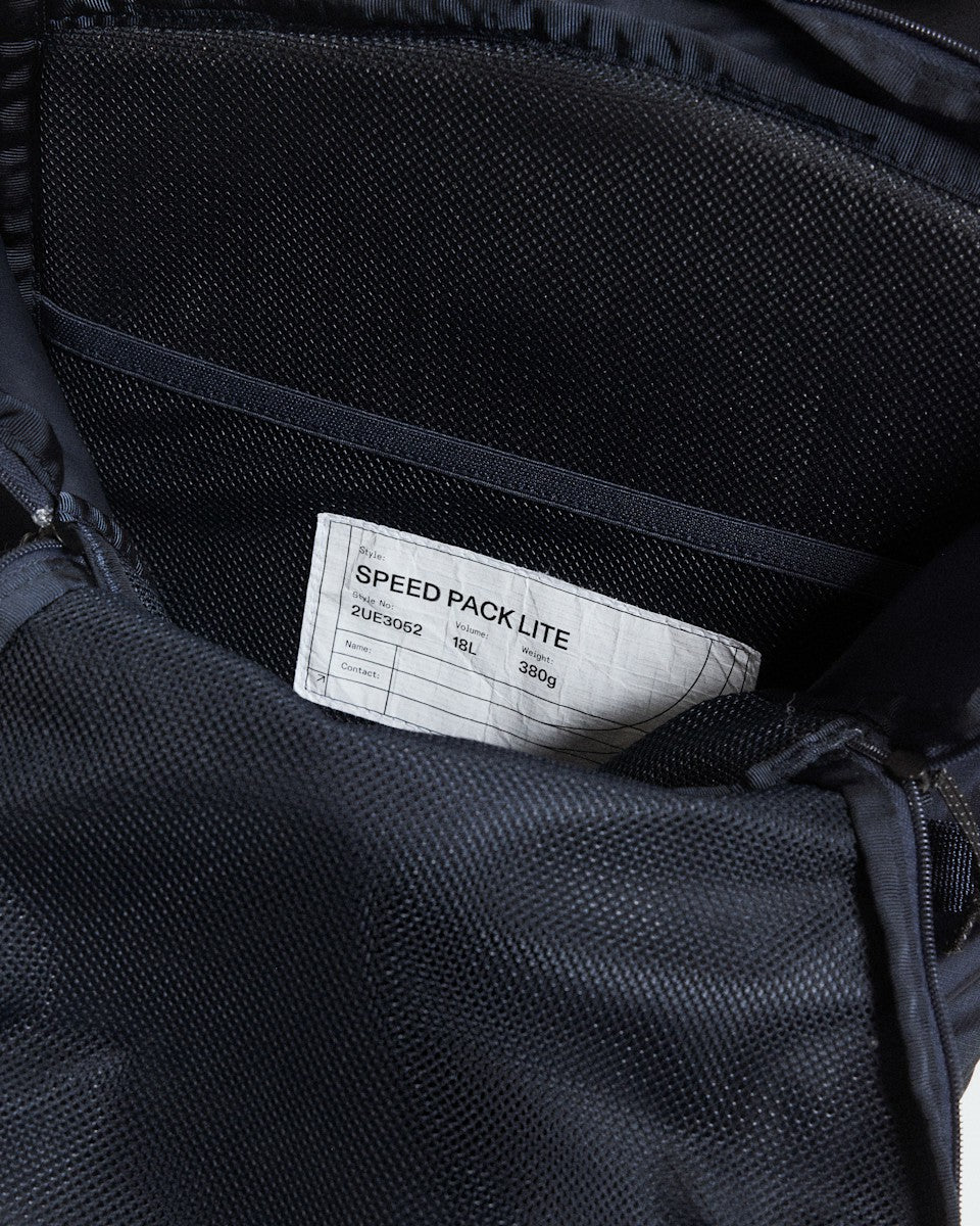 Speed Pack 18L Lite - Navy | On United States