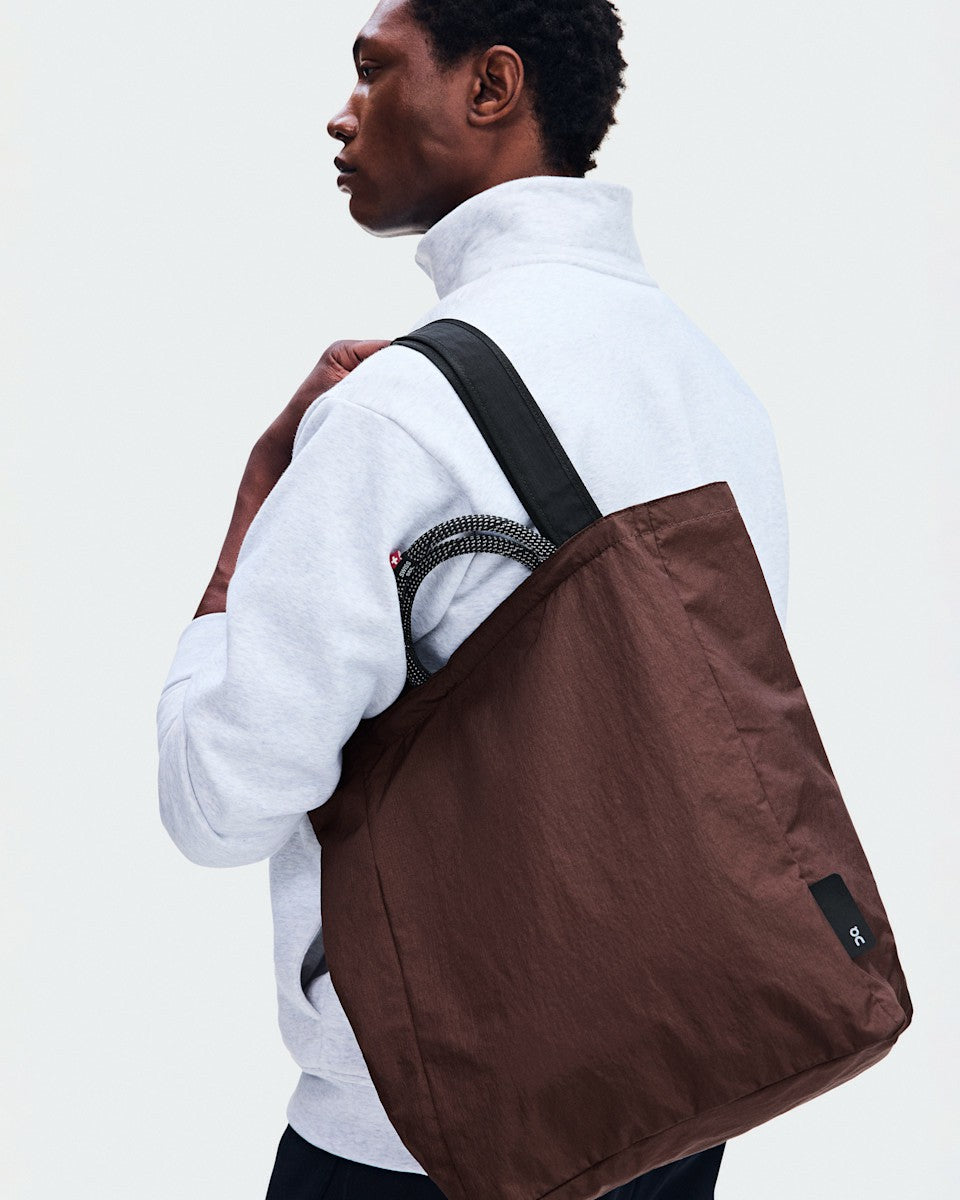 Tote Pack 25L - Cacao/Black | On United States
