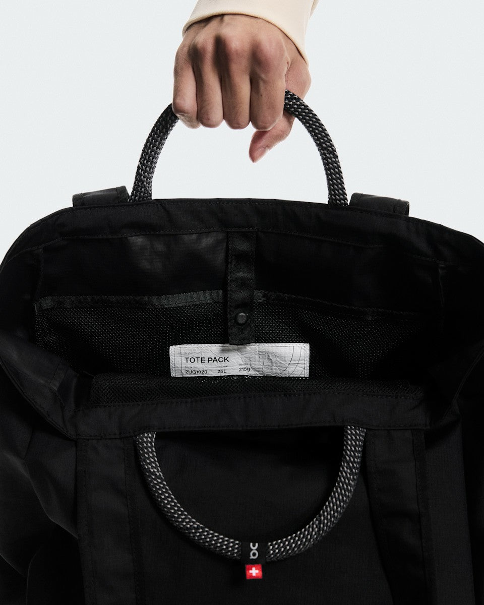 Tote Pack 25L - Black | On United States