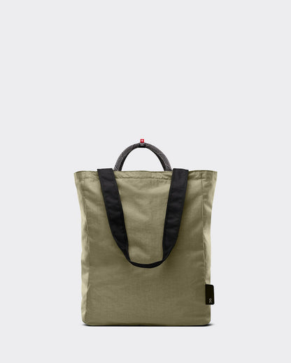 Tote Pack 25L - Olive/Black | On United States