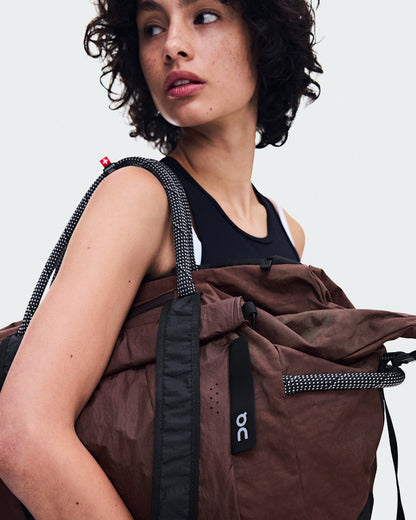 Track Pack 40L Elite - Cacao/Black | On United States