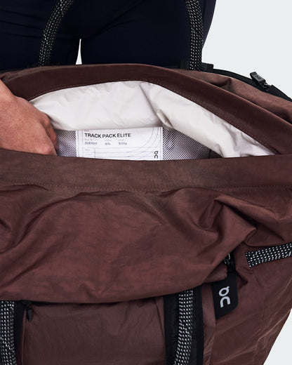 Track Pack 40L Elite - Cacao/Black | On United States