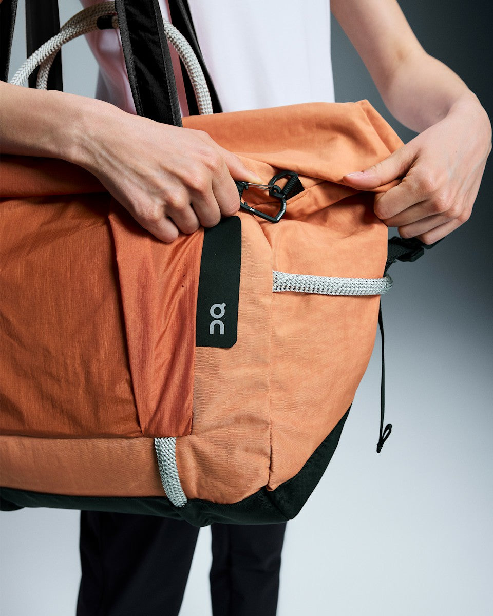 Track Pack 40L Elite - Desert Glow | On United States