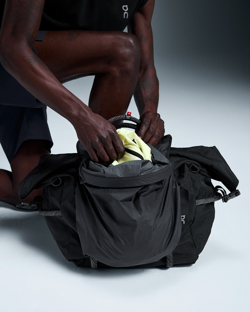 Track Pack 40L Elite - Black/Magnet | On United States
